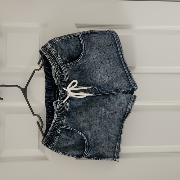 LEGOE HERITAGE denim maternity shorts - Picture 1 of 3